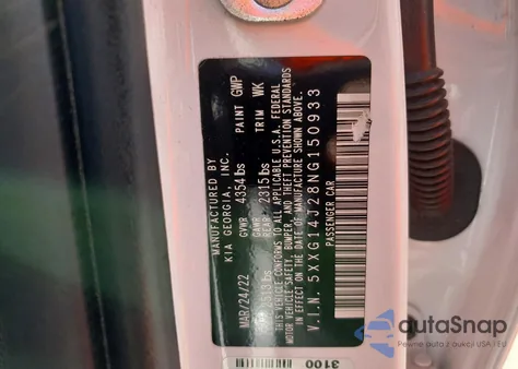 2022 Kia K5 Lxs z USA, uszkodzony, nr VIN 5XXG14J28NG150933